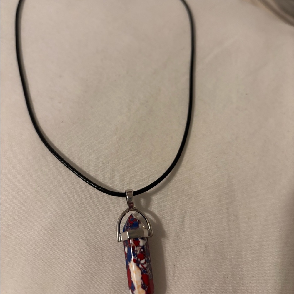 Elegant Multicolor Pendant Necklace